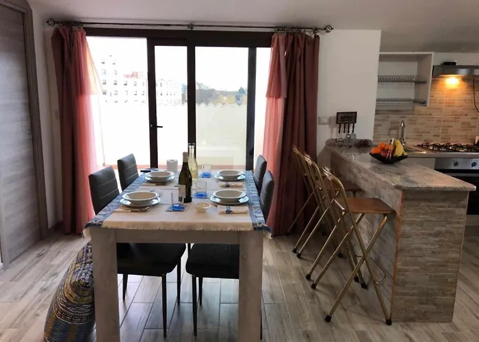 Vicino Di Maria Pia 4 4 Bagni Per 9 Persone Alguer