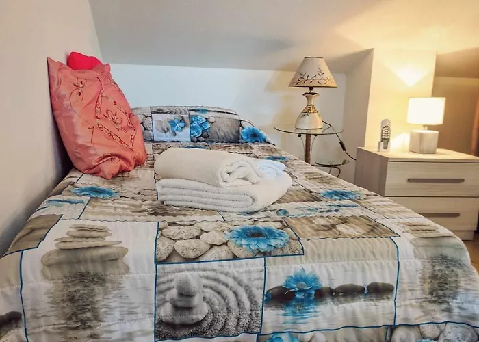 Vicino Di Maria Pia 4 4 Bagni Per 9 Persone Apartamento